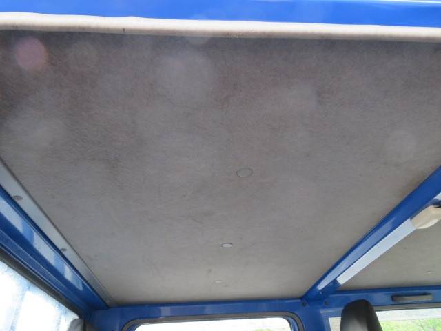 いすゞエルフダブルキャブ（Wキャブ）小型（2t・3t）[写真21]