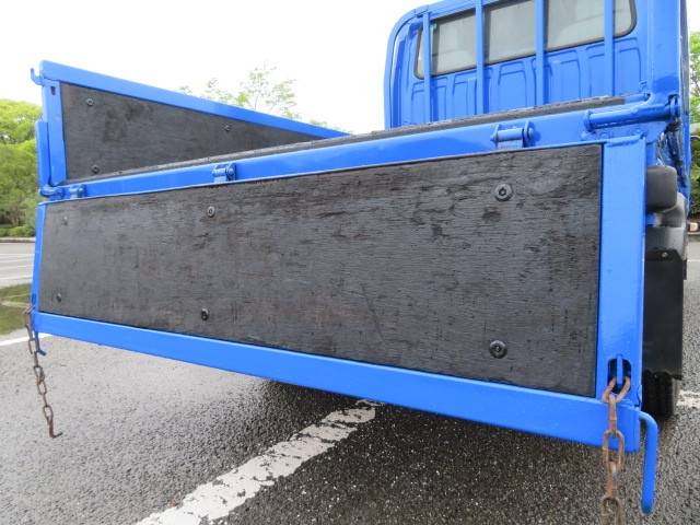 いすゞエルフダブルキャブ（Wキャブ）小型（2t・3t）[写真26]