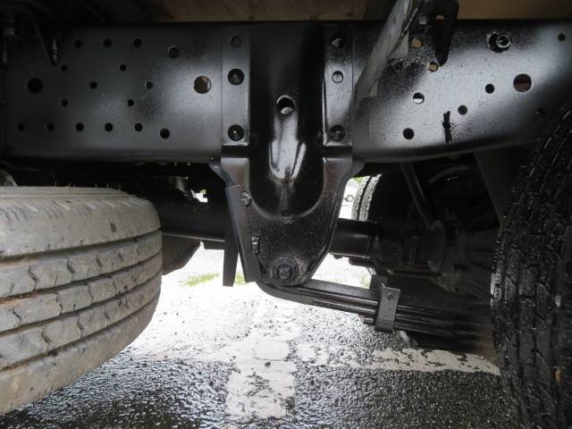 いすゞエルフダブルキャブ（Wキャブ）小型（2t・3t）[写真35]