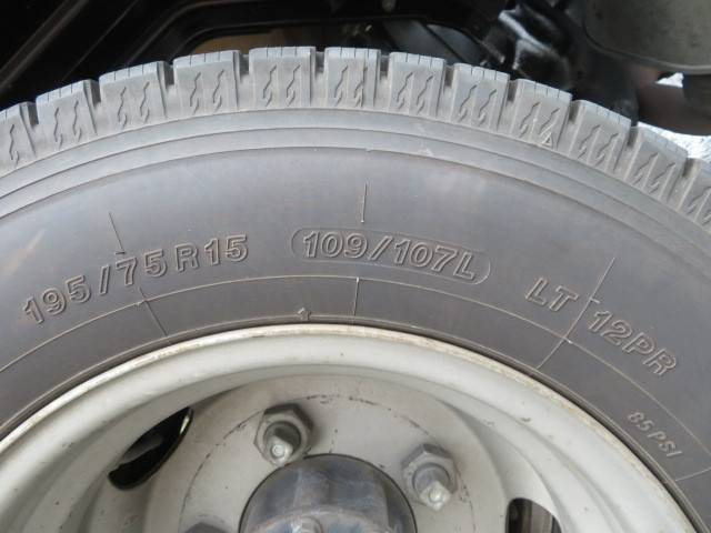 いすゞエルフダブルキャブ（Wキャブ）小型（2t・3t）[写真39]