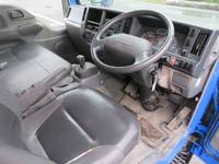 いすゞエルフダブルキャブ（Wキャブ）小型（2t・3t）[写真09]