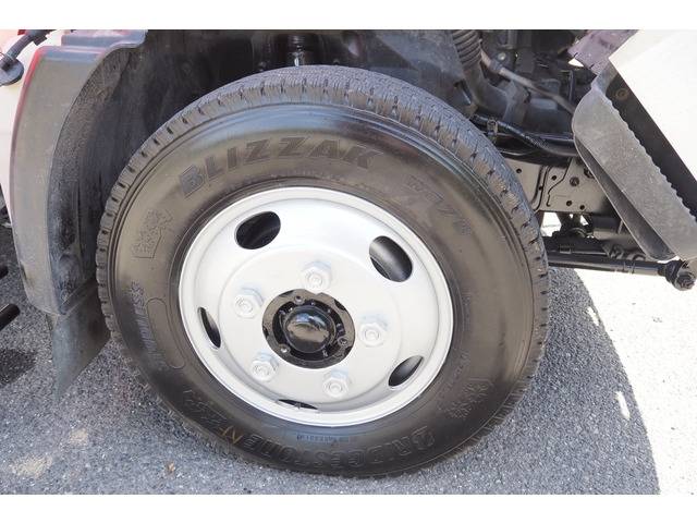 日野デュトロクレーン3段小型（2t・3t）[写真19]