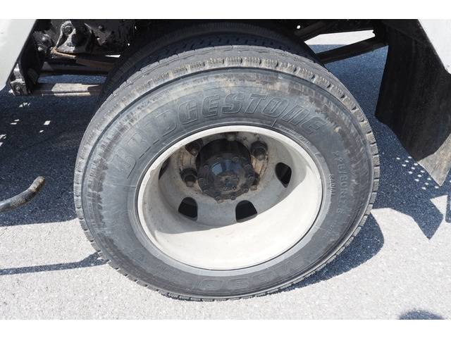 三菱ふそうファイターミキサー車（コンクリートミキサー）中型（4t）[写真21]