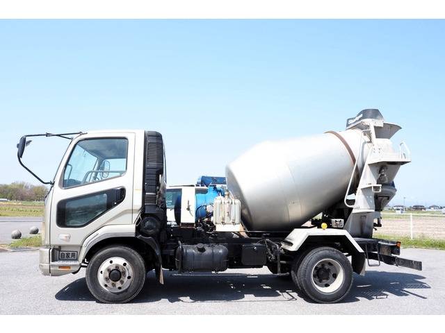 三菱ふそうファイターミキサー車（コンクリートミキサー）中型（4t）[写真03]