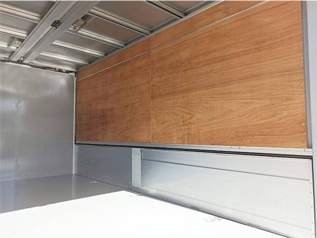 トヨタダイナアルミウイング小型（2t・3t）[写真15]