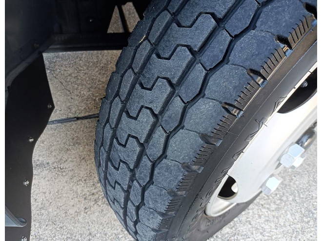 トヨタダイナアルミウイング小型（2t・3t）[写真18]