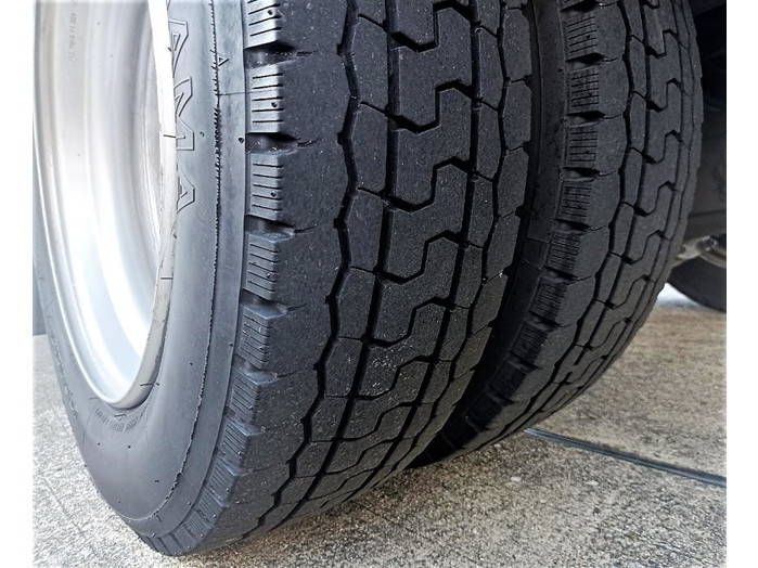 トヨタダイナアルミウイング小型（2t・3t）[写真19]