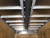 UDトラックスクオンアルミウイング大型（10t）[写真11]