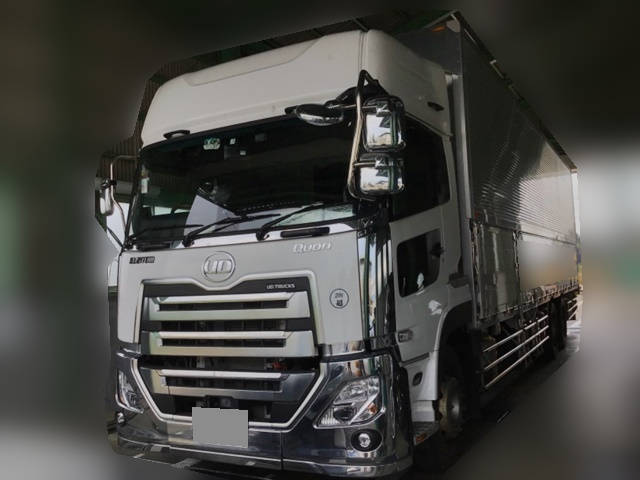 UDトラックスクオンアルミウイング大型（10t）[写真03]