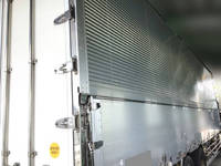 UDトラックスクオンアルミウイング大型（10t）[写真06]