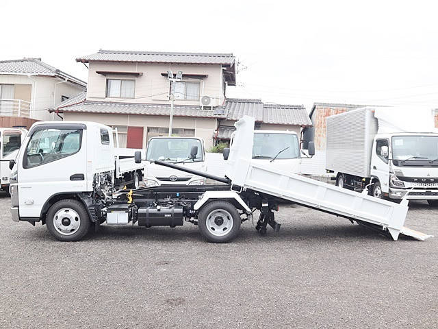 三菱ふそうキャンターローダーダンプ小型（2t・3t）[写真11]