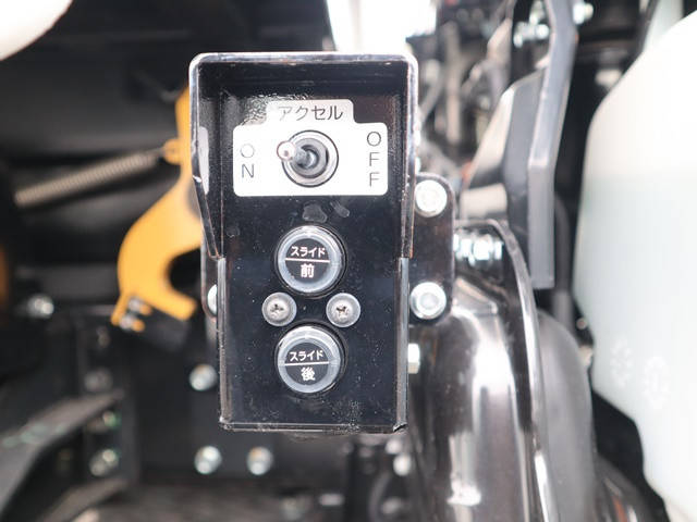 三菱ふそうキャンターローダーダンプ小型（2t・3t）[写真19]