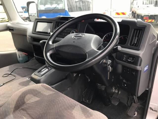 日野リエッセⅡマイクロバス[写真17]