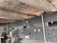 三菱ふそうキャンター平ボディ小型（2t・3t）[写真22]