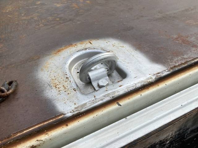 三菱ふそうキャンター平ボディ小型（2t・3t）[写真12]