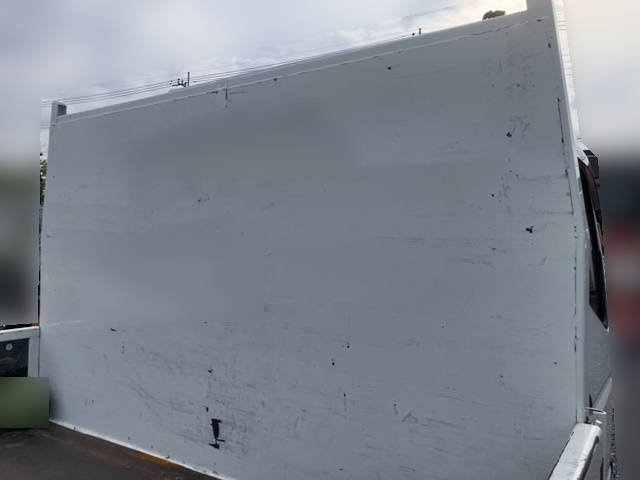 三菱ふそうキャンター平ボディ小型（2t・3t）[写真13]