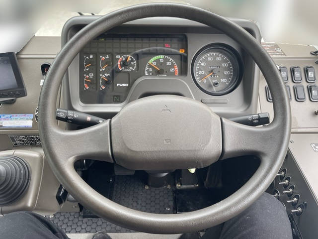 三菱ふそうエアロスターバス[写真16]