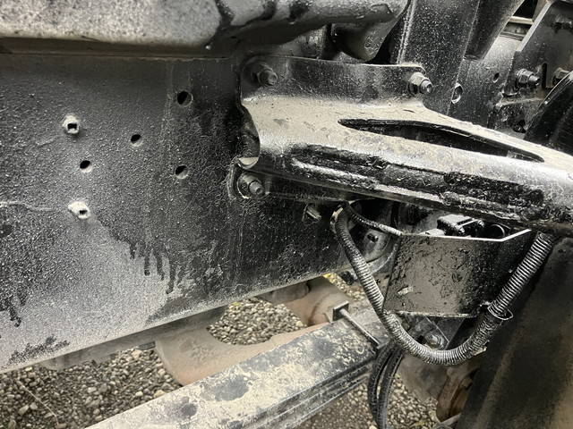 日野プロフィアトレーラーヘッド（トラクターヘッド）大型（10t）[写真33]