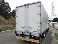 いすゞフォワードアルミウイング中型（4t）[写真06]