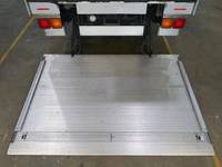 三菱ふそうファイターアルミバン中型（4t）[写真13]