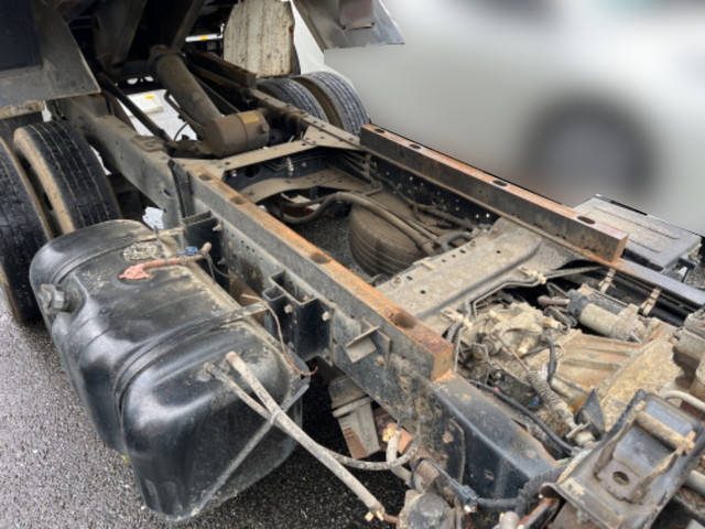 いすゞエルフダンプ小型（2t・3t）[写真10]