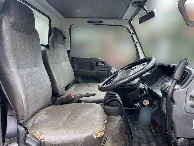 いすゞエルフダンプ小型（2t・3t）[写真16]