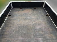 三菱ふそうキャンター平ボディ小型（2t・3t）[写真12]