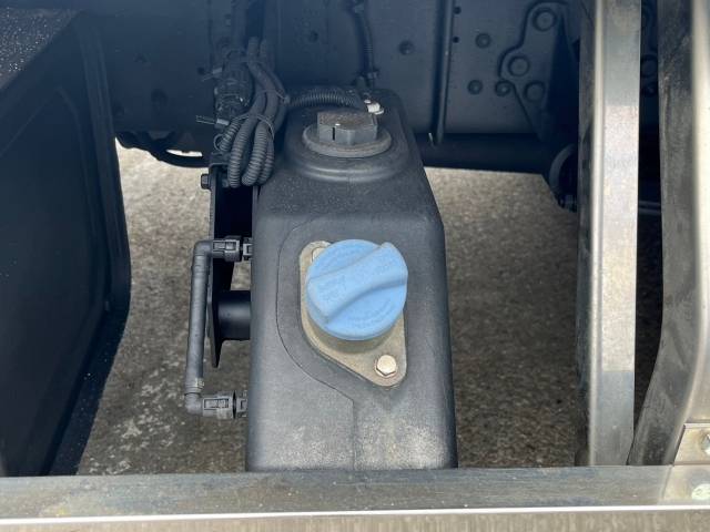 三菱ふそうファイタークレーン4段増トン（6t・8t）[写真22]