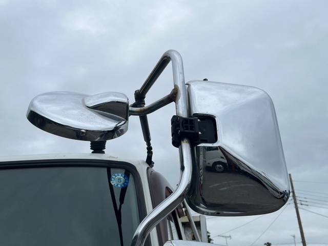 三菱ふそうファイタークレーン4段増トン（6t・8t）[写真40]