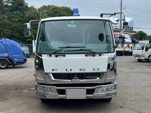 三菱ふそうファイタークレーン4段増トン（6t・8t）[写真05]
