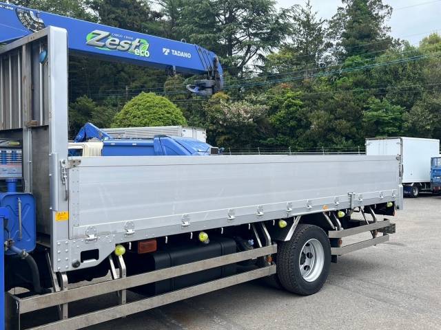 三菱ふそうファイタークレーン4段増トン（6t・8t）[写真07]