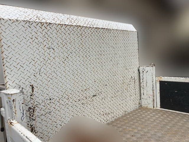 三菱ふそうキャンターダブルキャブ（Wキャブ）小型（2t・3t）[写真13]