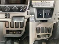 三菱ふそうキャンターダブルキャブ（Wキャブ）小型（2t・3t）[写真35]