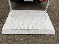 三菱ふそうキャンターダブルキャブ（Wキャブ）小型（2t・3t）[写真06]