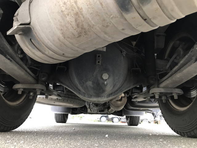 三菱ふそうキャンター平ボディ小型（2t・3t）[写真19]