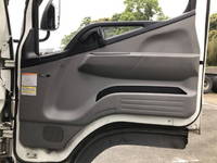 三菱ふそうキャンター平ボディ小型（2t・3t）[写真25]