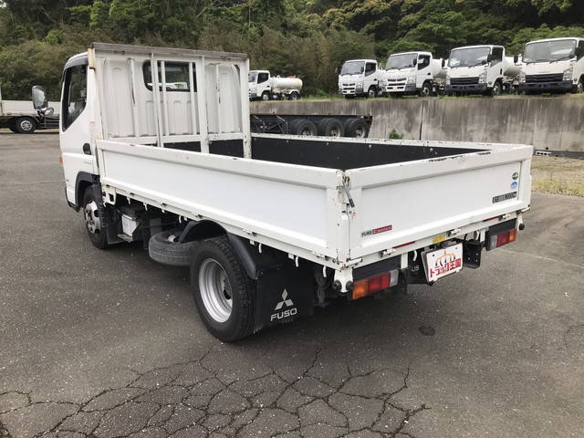 三菱ふそうキャンター平ボディ小型（2t・3t）[写真03]