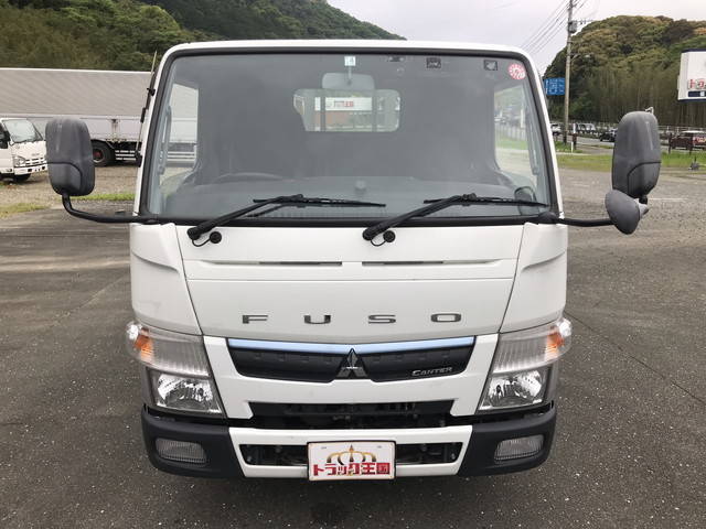 三菱ふそうキャンター平ボディ小型（2t・3t）[写真06]
