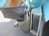 日野レンジャーミキサー車（コンクリートミキサー）増トン（6t・8t）[写真20]