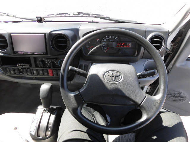 トヨタダイナアルミバン小型（2t・3t）[写真26]