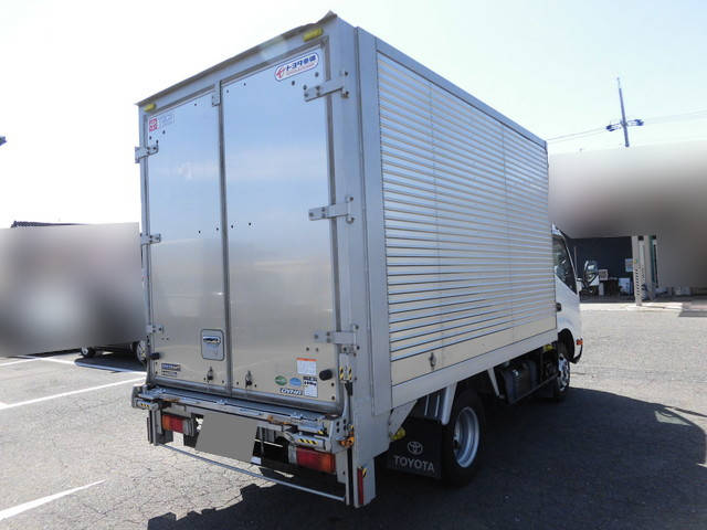 トヨタダイナアルミバン小型（2t・3t）[写真04]