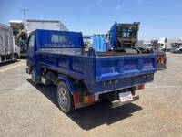 いすゞエルフローダーダンプ小型（2t・3t）[写真04]