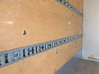 いすゞエルフアルミバン小型（2t・3t）[写真15]