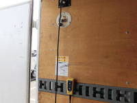 いすゞエルフアルミバン小型（2t・3t）[写真17]