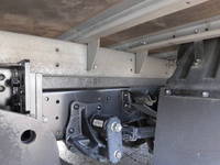 いすゞエルフアルミバン小型（2t・3t）[写真25]