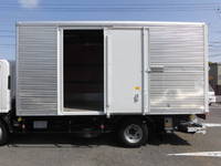 いすゞエルフアルミバン小型（2t・3t）[写真08]