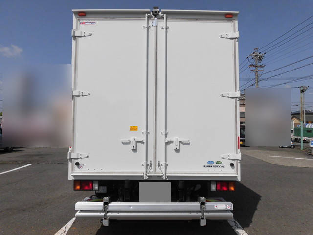 いすゞエルフアルミバン小型（2t・3t）[写真09]