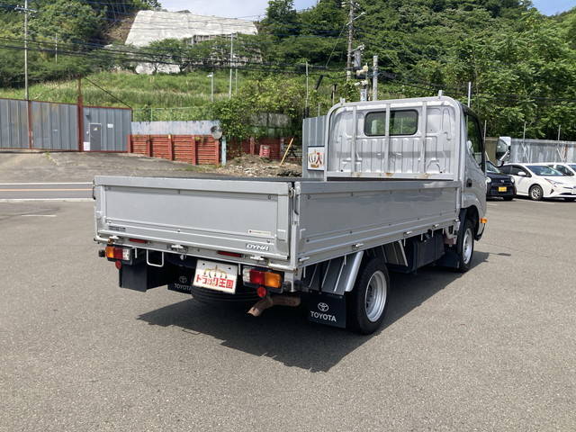 トヨタダイナ平ボディ小型（2t・3t）[写真02]