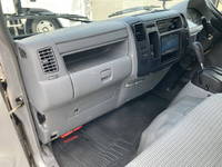 トヨタダイナ平ボディ小型（2t・3t）[写真32]