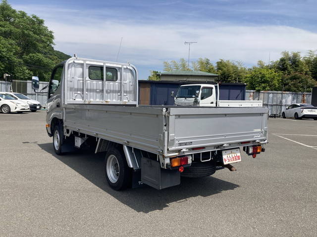 トヨタダイナ平ボディ小型（2t・3t）[写真04]